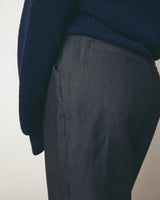 010 pleat trousers in ash linen