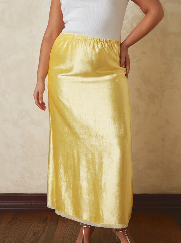 013 midi skirt with slit in velvet