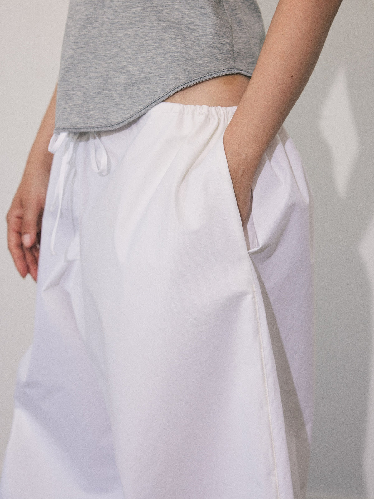 【THEAIRTOWN】Fancy Studded Layered Cotton Pants ★ 2024_07_28_Studio_Lucinda0478_