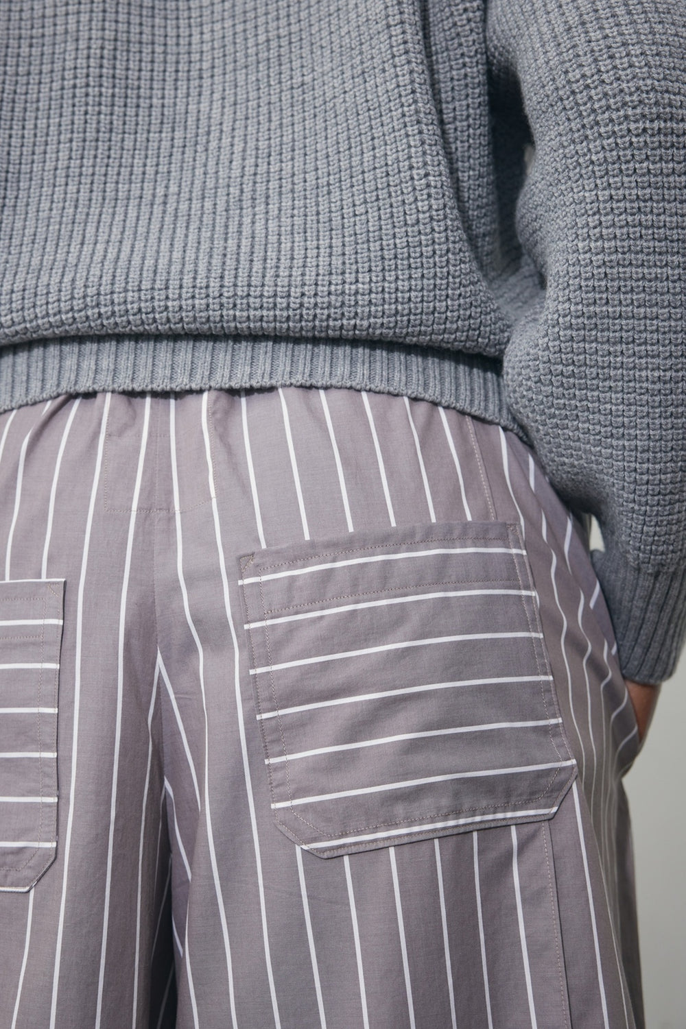 045 cocoon pant in striped poplin – Lucinda